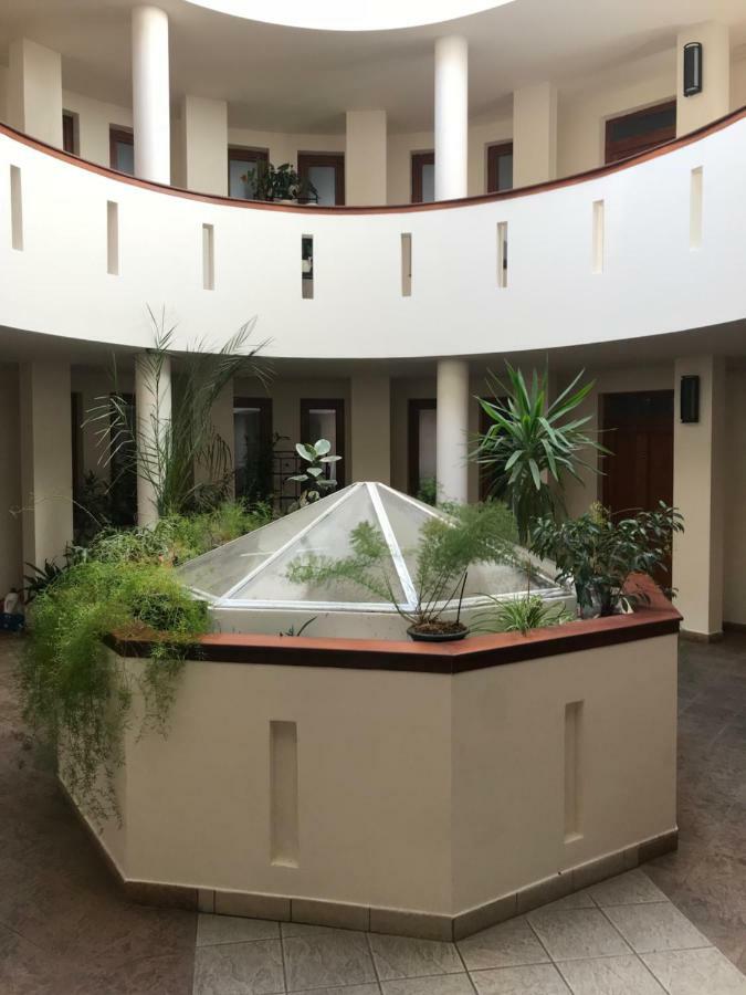 Ik Apartment デブレツェン エクステリア 写真